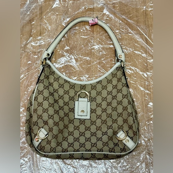 Gucci Abbey Shoulder BagBeige/BrownGG Canvas & Leather